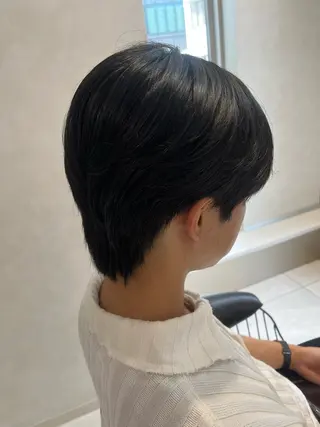 パーマ メンズ 韓国メンズ特化 ダウン・毛流れパーマのヘアスタイル