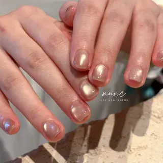 ネイル nunc青山店所属・𝒦𝐸𝐼𝒩𝒜 外苑前表参道のネイルデザイン