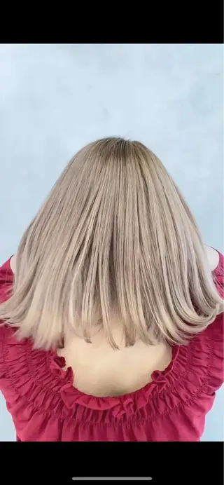 ミディアム カラー 🎨ショートの神様 /神評価🎨原田公祐のヘアスタイル