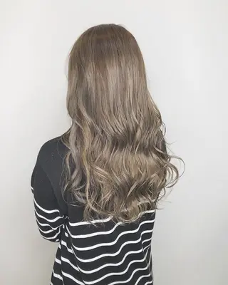 セミロング レイヤー×縮毛矯正 深見 拓のヘアスタイル