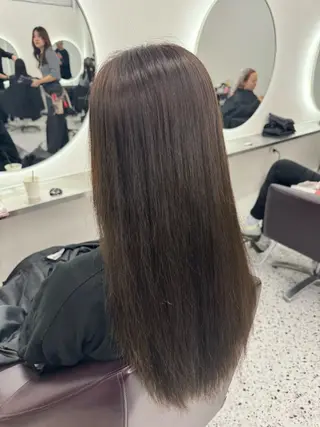 ロング カラー ベージュ透明感カラー 🫧AYUMI🫧のヘアスタイル