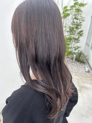 ロング カラー CHITOSE遠石所属・原田 萌のヘアスタイル