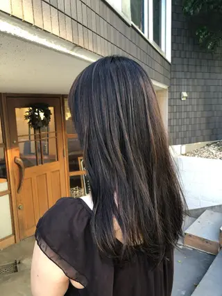 カラー FUJINO RYOのヘアスタイル