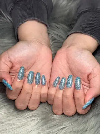 ネイル Momoka 🍑🎀のネイルデザイン