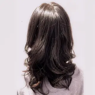 セミロング カラー パーマ トミタ アツシのヘアスタイル