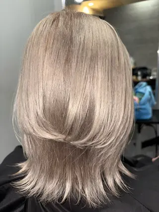 ショート 'oli所属・難波'oli【オリ】 女性限定のヘアスタイル