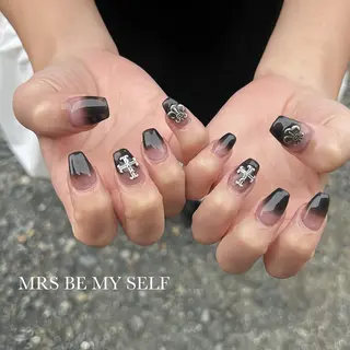 ネイル MRS/ miyu🎀のネイルデザイン
