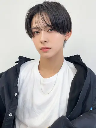 アースセンター南所属・大引 優のヘアスタイル