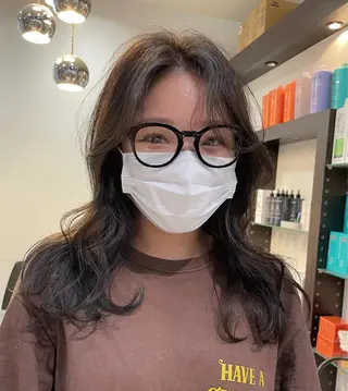 カラー メンズ指名no'1 佐藤　亘のヘアスタイル