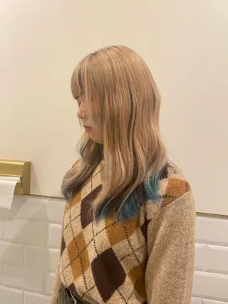 ロング カラー 高橋 りかのヘアスタイル
