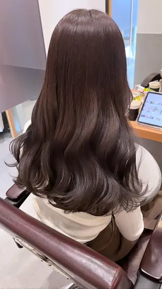 ロング カラー classic 新横浜所属・大人girly🛋️ 🤍yukakoのヘアスタイル