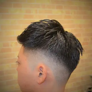 ショート メンズ 高野浩平/フェード ツイストスパイラルのヘアスタイル