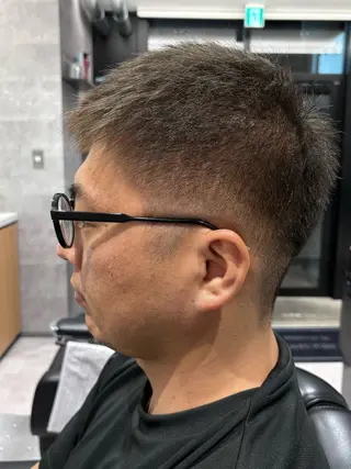 メンズ BARBER SHOP 涼 南千住店所属・岡崎 竜也のヘアスタイル