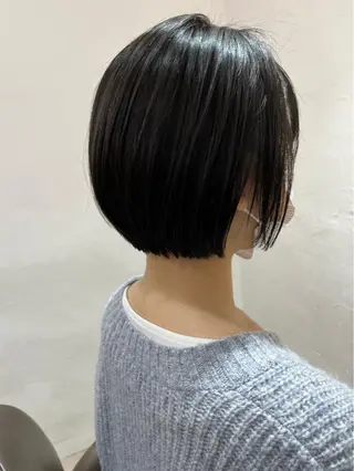 ミディアム カラー 小原 慧美のヘアスタイル