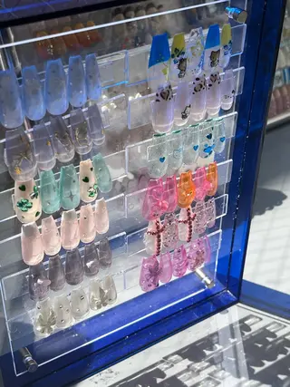ネイル NailByua 武蔵新城徒歩4分のネイルデザイン
