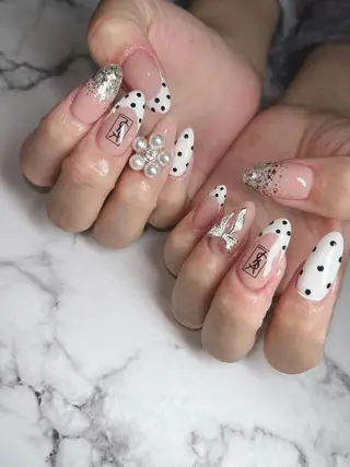 ネイル NEO Beauty Salon所属・𝐍𝐄𝐎 𝐉𝐔𝐑𝐈のネイルデザイン