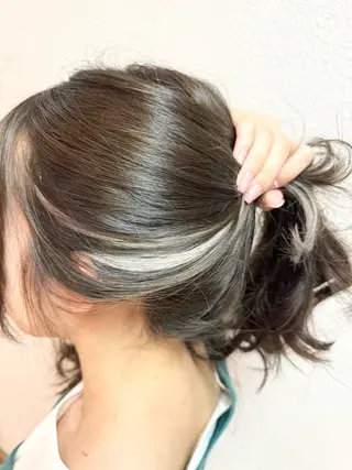 セミロング 箕畑 麗菜のヘアスタイル