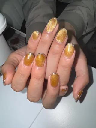 ミディアム on nail 尾張旭三郷店のネイルデザイン