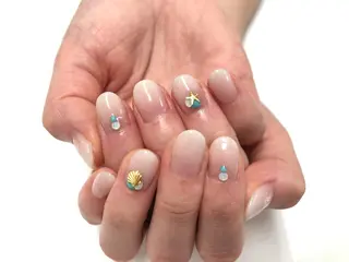 ネイル Dyna moon.のネイルデザイン