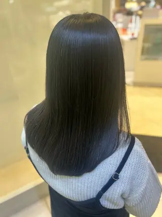 ミディアム 艶質改善/縮毛矯正 ササキナツミのヘアスタイル