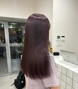 カラー BROUN®所属・透明感/暖色カラー yukinaのヘアスタイル