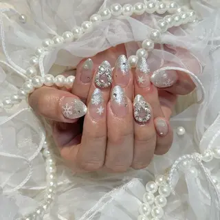 ネイル WISTERIA kozueのネイルデザイン