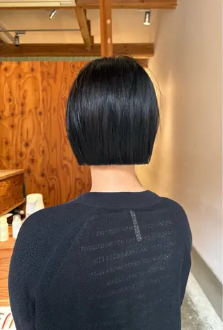 ミディアム 한국어English OK🧁unaのヘアスタイル