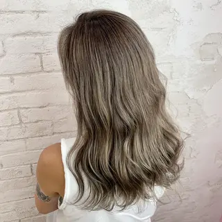 ロング カラー 🎀モテ髪ミルクティ ー🎀yasunaのヘアスタイル