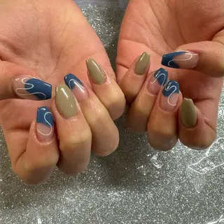 ネイル VIERU 🌈🎀💖のネイルデザイン