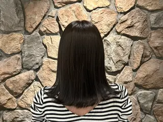 ミディアム 小玉 唯依のヘアスタイル