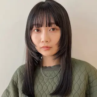 ロング あやめ【顔まわり/レ イヤー/柔らかカラ】のヘアスタイル