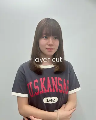 ミディアム REV.所属・堀川咲/ｃｕｔ✂︎/ 𝚛𝚎𝚟./大阪のヘアスタイル