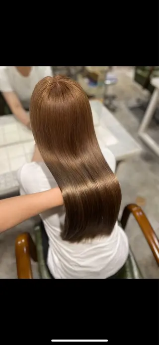 ロング カラー 近藤 乃紀のヘアスタイル
