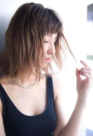 ミディアム カラー hao所属・西山 頌太のヘアスタイル