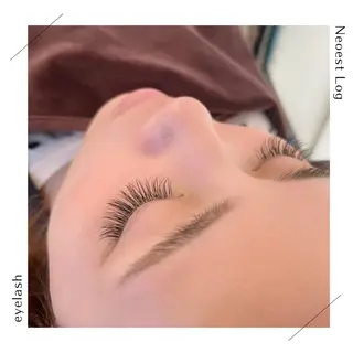 マツエク・マツパ Neoest Log ＋ bell所属・荒川 鈴菜のヘアスタイル