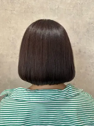 ショート カラー 小島 姫奈里のヘアスタイル