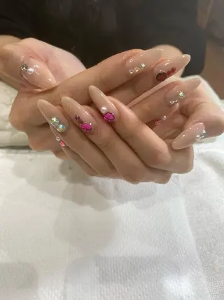 ネイル Nest 平出のネイルデザイン