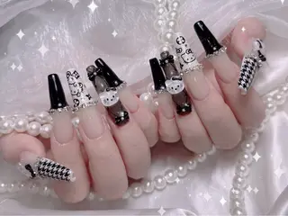 ネイル -ému-所属・salon -ému-のネイルデザイン