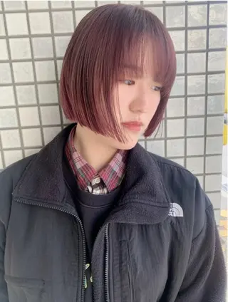 ショート カラー kotomi .のヘアスタイル