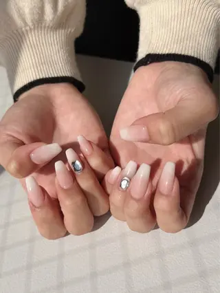 ネイル REN LANDHAKATAのネイルデザイン