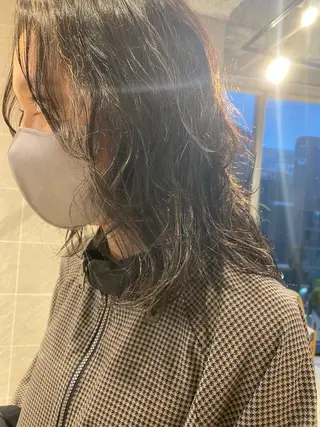 ミディアム カラー パーマ ピンク/ベージュ /似合わせ/田島百華のヘアスタイル