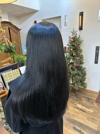 ロング カラー 川口開世 layer cutのヘアスタイル