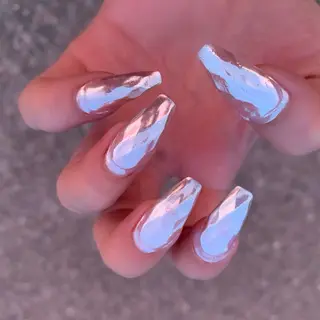 ネイル MHR nailのネイルデザイン