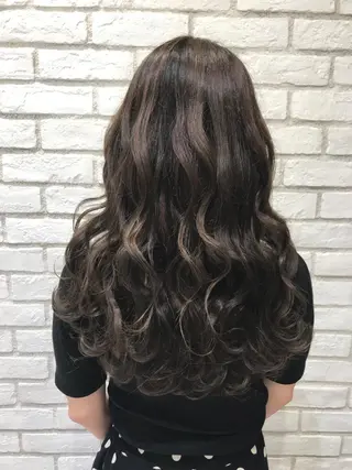 ロング カラー Ash 戸田公園店のヘアスタイル