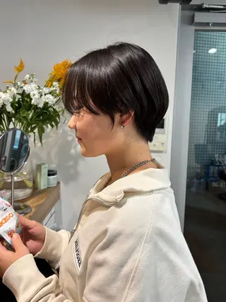 ショート 艶カラー🧊ショート /ボブ/小由葵のヘアスタイル