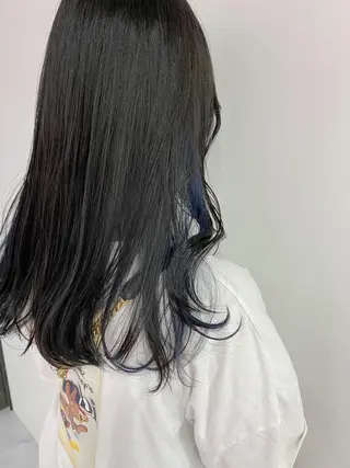 ロング カラー 小谷野 真優のヘアスタイル