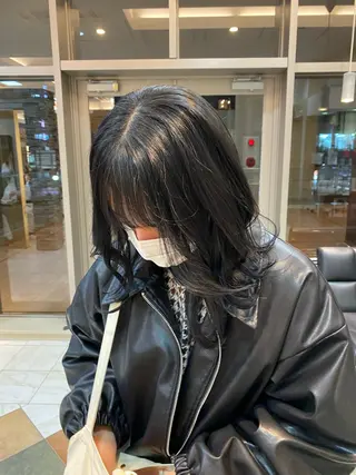ミディアム 🐰ツヤ感カラー🐰 ななこのヘアスタイル