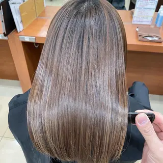 セミロング カラー パーマ 縮毛矯正/髪質改善 /韓国風　山川春輝のヘアスタイル