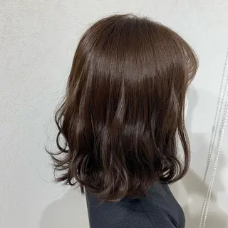 カラー 宮下 志織のヘアスタイル