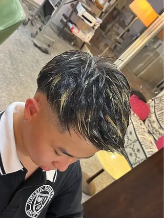 ミディアム カラー CuMARi所属・🔥フェード 🔥パーマ／メッシュのヘアスタイル